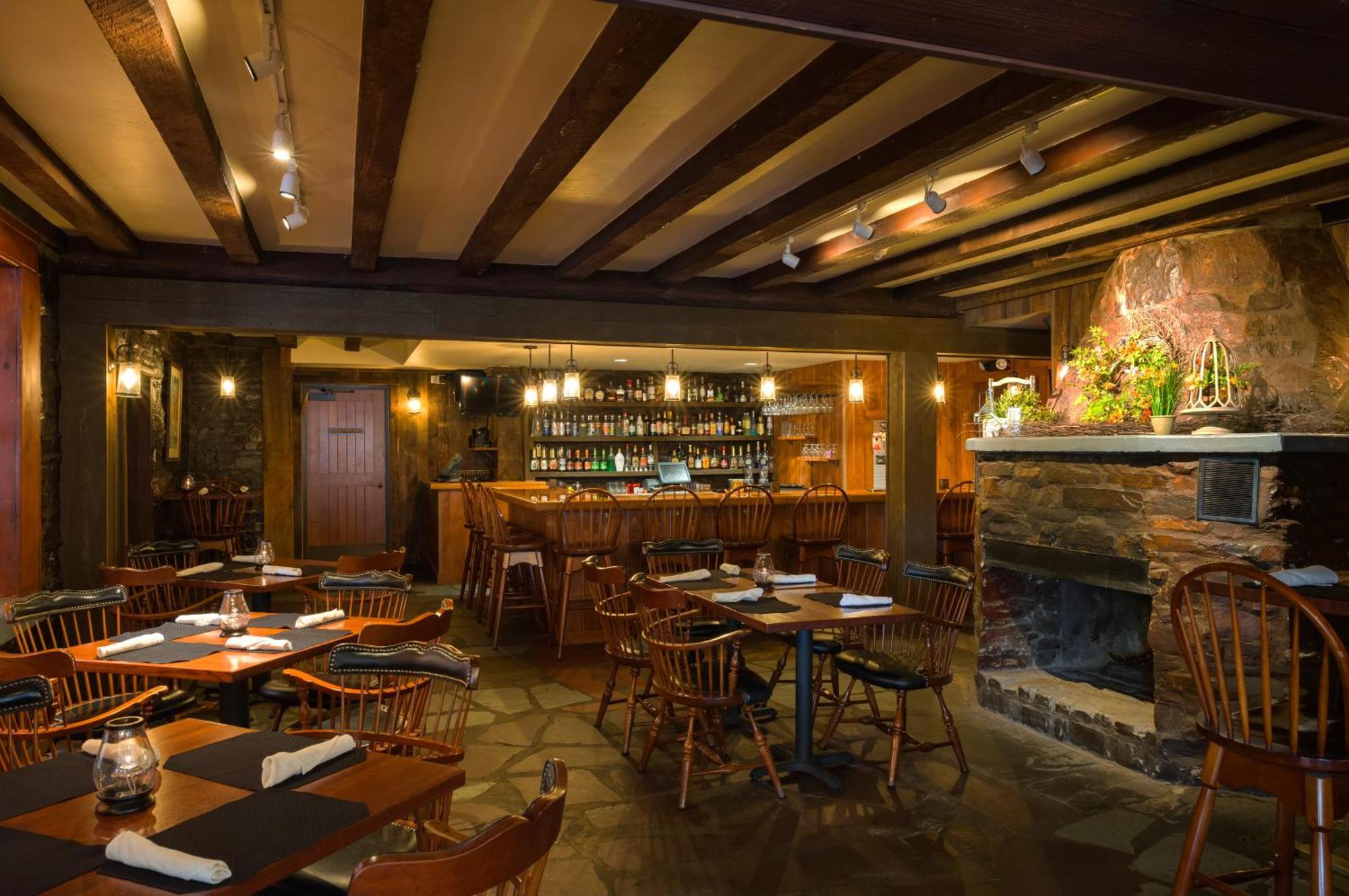 Pine Barn Inn ダンビル エクステリア 写真